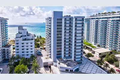 2401 Collins Ave #1110, Miami Beach, FL 33140 - Photo 14