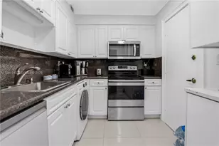 2501 S Ocean Dr, Hollywood, FL 33019 - Photo 24