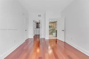 1155 Brickell Bay Dr, Miami, FL 33131 - Photo 26