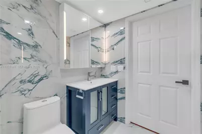 1155 Brickell Bay Dr #PH102, Miami, FL 33131 - Photo 30