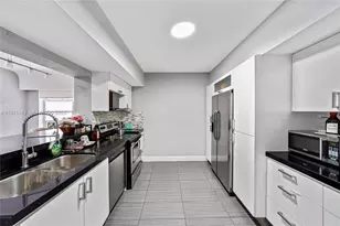 2534 Monroe St, Hollywood, FL 33020 - Photo 8