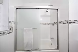 2534 Monroe St, Hollywood, FL 33020 - Photo 24