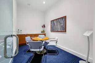 2678 Tigertail Ave, Miami, FL 33133 - Photo 16