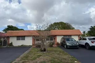 7387 NW 76th St, Tamarac, FL 33321 - Photo 1