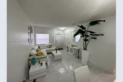 2207 SE 23rd Ave #2207, Homestead, FL 33035 - Photo 2