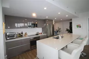 13800 Highland Dr, North Miami Beach, FL 33181 - Photo 32