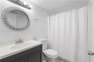 4221 NW 19th St, Lauderhill, FL 33313 - Photo 8
