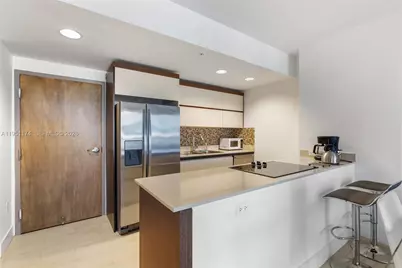 2155 Washington Ct #401, Miami Beach, FL 33139 - Photo 4