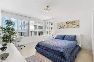 2155 Washington Ct, Miami Beach, FL 33139 - Photo 1