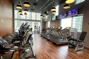 1300 Brickell Bay Dr, Miami, FL 33131 - Photo 12