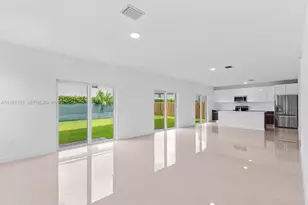 13361 SW 272nd Ln, Homestead, FL 33032 - Photo 4