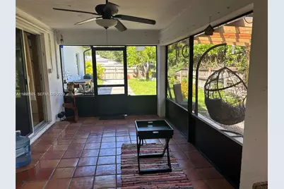 9530 NW 1st Ave, Miami Shores, FL 33150 - Photo 12