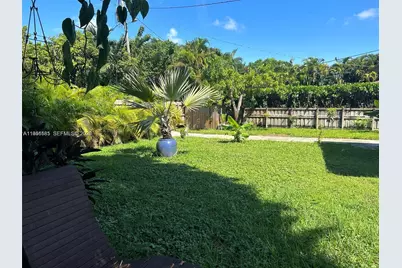 9530 NW 1st Ave, Miami Shores, FL 33150 - Photo 24