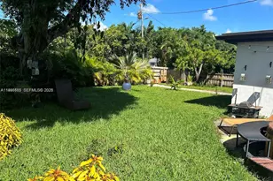 9530 NW 1st Ave, Miami Shores, FL 33150 - Photo 22