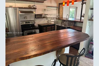 9530 NW 1st Ave, Miami Shores, FL 33150 - Photo 6