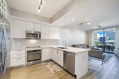 999 SW 1st Ave #1208, Miami, FL 33130 - Photo 4