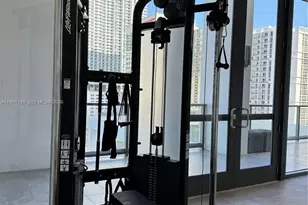 239 SW 9th St, Miami, FL 33130 - Photo 16