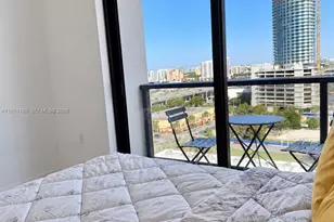 239 SW 9th St, Miami, FL 33130 - Photo 14
