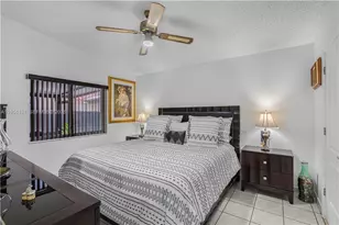 7117 W 30th Ln, Hialeah, FL 33018 - Photo 8