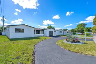 7756 Embassy Blvd, Miramar, FL 33023 - Photo 1