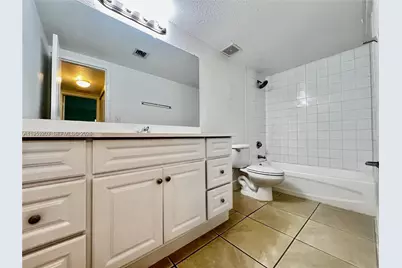 5201 Geneva Way #109, Doral, FL 33166 - Photo 8