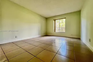 5201 Geneva Way, Doral, FL 33166 - Photo 10