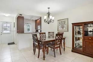 4805 NW 35th St, Lauderdale Lakes, FL 33319 - Photo 12