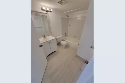 958 Coral Club Dr #958, Coral Springs, FL 33071 - Photo 14