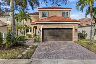 1844 Aspen Ln, Weston, FL 33327 - Photo 2