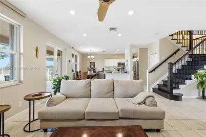 1844 Aspen Ln, Weston, FL 33327 - Photo 12