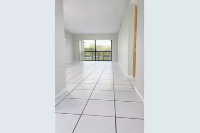 10255 NW 9th St Cir #205-7, Miami, FL 33172 - Photo 1
