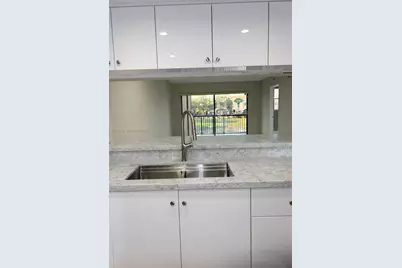 10255 NW 9th St Cir #205-7, Miami, FL 33172 - Photo 4