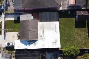 848 E 24th St, Hialeah, FL 33013 - Photo 2