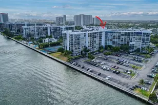 1000 Parkview Dr, Hallandale Beach, FL 33009 - Photo 50
