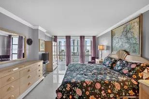 1000 Parkview Dr, Hallandale Beach, FL 33009 - Photo 26
