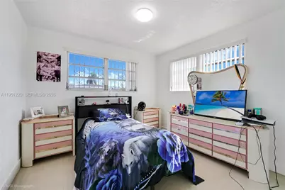 860 SE 7th Ave, Hialeah, FL 33010 - Photo 12