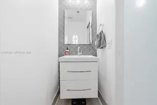 17303 NW 6th Ct, Pembroke Pines, FL 33029 - Photo 10