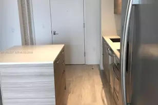 121 NE 34th St, Miami, FL 33137 - Photo 10