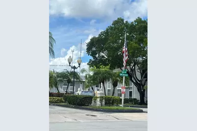 455 NE 210th Cir Ter #102-18, Miami, FL 33179 - Photo 2