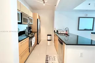 950 Brickell Bay Dr, Miami, FL 33131 - Photo 2