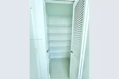 950 Brickell Bay Dr #1101, Miami, FL 33131 - Photo 14