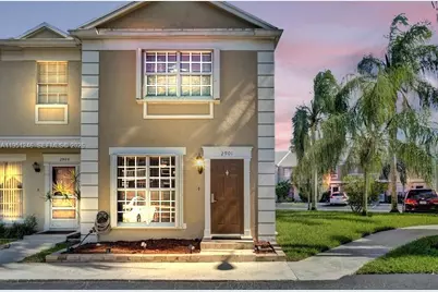 2901 Dorchester Ln, Cooper City, FL 33026 - Photo 1