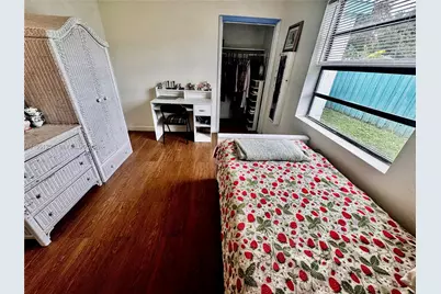 1335 NE 176th St, North Miami Beach, FL 33162 - Photo 12