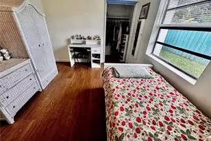 1335 NE 176th St, North Miami Beach, FL 33162 - Photo 12