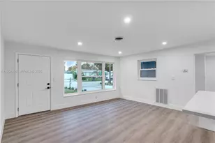 3180 NE 10th Terrace, Pompano Beach, FL 33064 - Photo 4