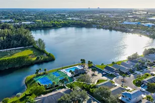 6008 N Golden Beauty Ln, Tamarac, FL 33321 - Photo 38