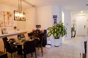 10306 W 33rd Ln, Hialeah, FL 33018 - Photo 4