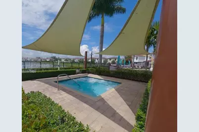 10306 W 33rd Ln, Hialeah, FL 33018 - Photo 38