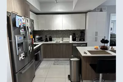 5252 NW 85th Ave #703, Doral, FL 33166 - Photo 2