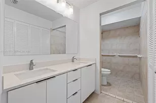 8134 SW 83rd St, Miami, FL 33143 - Photo 12